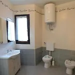 Wide Row House With Private Fenced Garden For 9 Guests In Lignano Pineta
