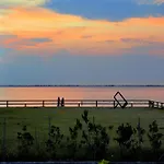 Wide Row House With Private Fenced Garden For 9 Guests In Lignano Pineta Lignano Sabbiadoro