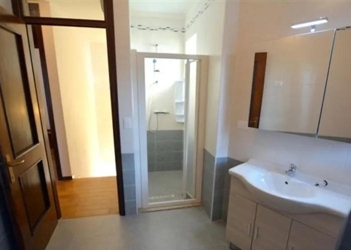 Wide Row House With Private Fenced Garden For 9 Guests In Lignano Pineta Ξενοδοχείο Λινιάνο Σαμπιαντόρο